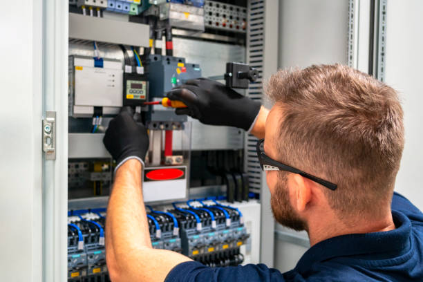 Best Circuit Breaker Repair  in Monroe North, WA
